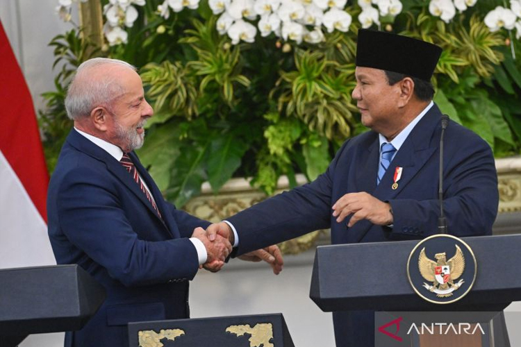 presiden-lula-dorong-perdagangan-ri-brazil-tanpa-dolar-as-–-times-banyuwangi