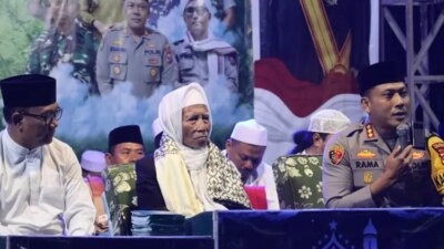 polresta-banyuwangi-gelar-pengajian-&-sholawatan-hari-santri-2025:-sinergi-tni-polri-dan-ulama-demi-indonesia-damai