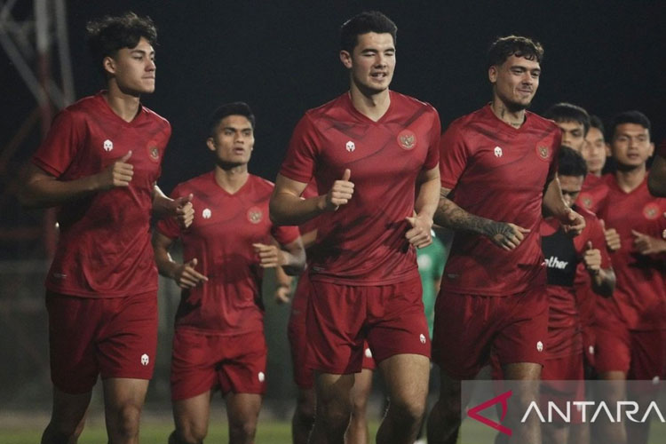 pssi-tak-ingin-tergesa-tunjuk-pelatih-baru-timnas-indonesia-–-times-banyuwangi