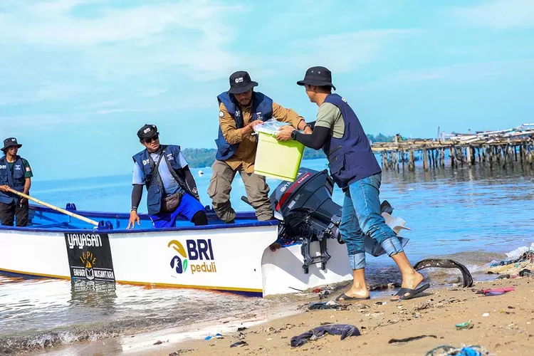 bri-hadirkan-perahu-literasi-di-tolitoli:-buku,-film-edukasi,-dan-harapan-baru-untuk-anak-pesisir-indonesia!