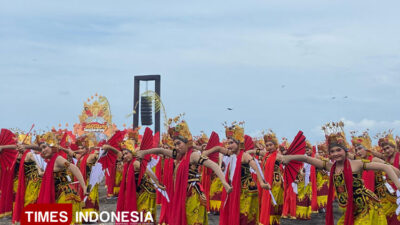 dari-banyuwangi-ke-dunia,-festival-gandrung-sewu-2025-bukti-pesona-budaya-indonesia-tak-luntur-–-times-banyuwangi
