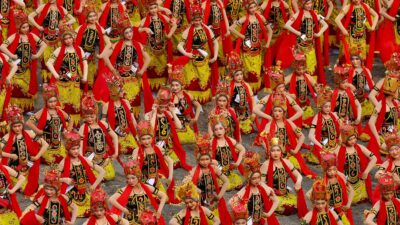 bupati-bondowoso-salut-konsistensi-banyuwangi-gelar-gandrung-sewu