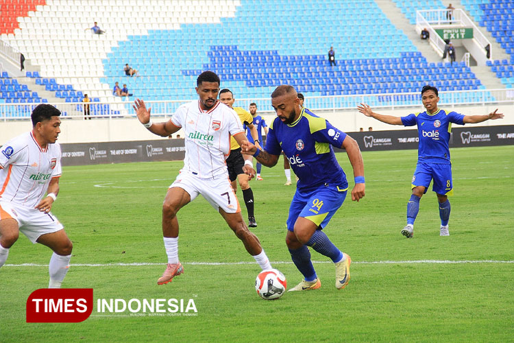dihantam-tiga-kekalahan-kandang-beruntun,-arema-fc-sesalkan-keputusan-wasit-–-times-banyuwangi