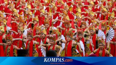 tren-velocity-ramaikan-gelaran-gandrung-sewu-2025