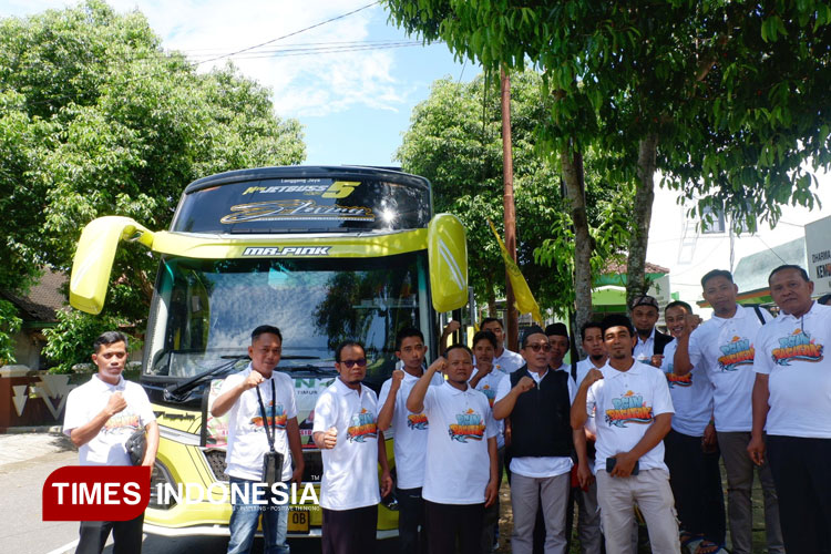 tuntut-keadilan,-guru-madrasah-swasta-pacitan-berangkat-ke-jakarta-ikut-aksi-nasional-–-times-banyuwangi