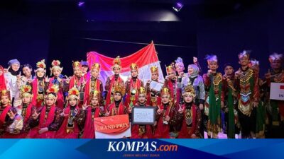 bawakan-tarian-gandrung-banyuwangi,-25-siswa-smp-indonesia-ini-menang-festival-folklore-internasional-2025
