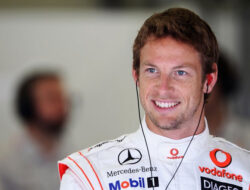 Karier Balap Profesional Jenson Button Akan Berakhir di Bahrain – TIMES Banyuwangi