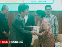 Rilis Buku Menguatkan DPD RI, GKR Hemas: Otonomi Daerah, Kunci Indonesia Emas 2045 – TIMES Banyuwangi