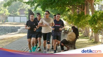 saat-ahy-terpesona-keindahan-alam-banyuwangi