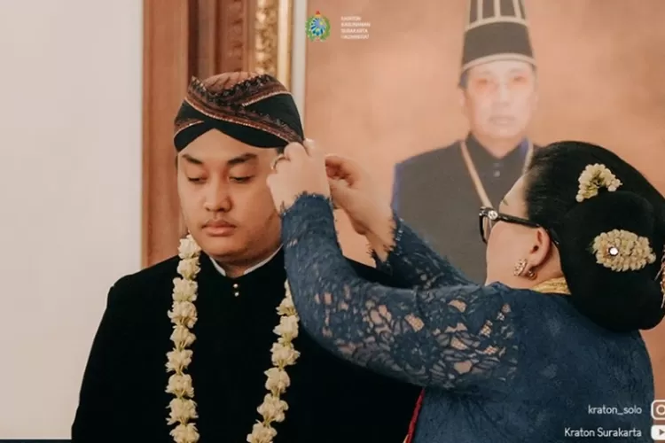 siapa-gusti-purbaya?-si-muda-ini-siap-gantikan-pb-xiii-yang-mangkat!-pewaris-tahta-keraton-solo-tahun-2025-mulai-menapaki-takhta