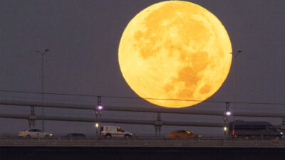 supermoon-akan-hiasi-langit-indonesia-5-november-2025-–-times-banyuwangi