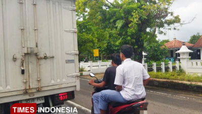 pelajar-tertangkap-kamera-berkendara-tanpa-helm,-polres-pacitan-bakal-tegur-sekolah-–-times-banyuwangi