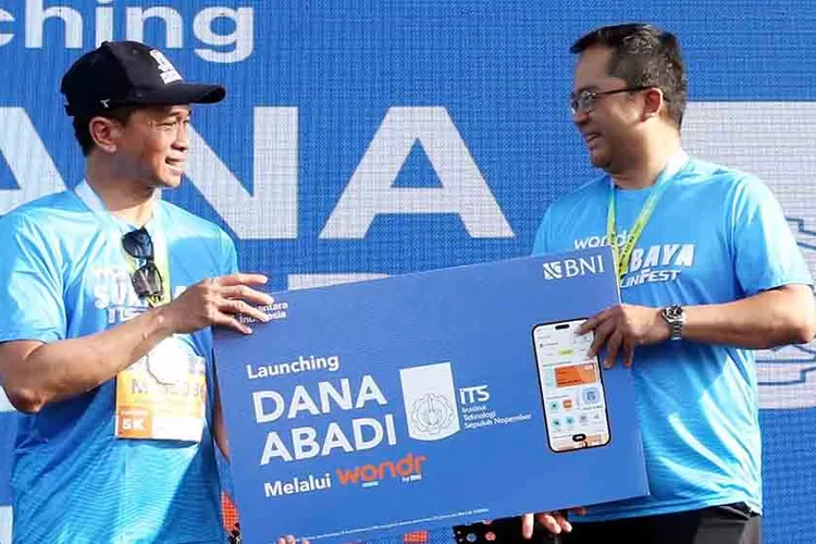 bni-dan-its-luncurkan-dana-abadi-its-di-wondr-surabaya-run-2025:-lari-sekaligus-berdonasi-untuk-pendidikan-tinggi