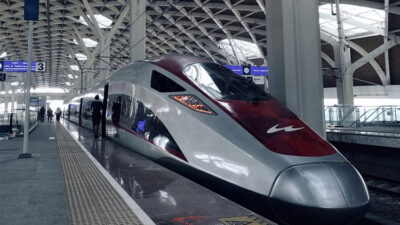 dpr-ri-siap-panggil-pemerintah-bahas-dugaan-korupsi-proyek-whoosh-–-times-banyuwangi