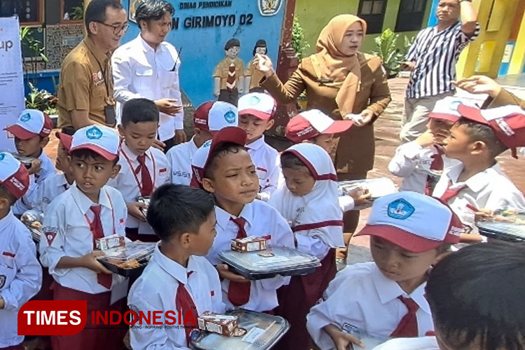 perkuat-tata-kelola-mbg,-pemerintah-bentuk-tim-koordinasi-khusus-–-times-banyuwangi