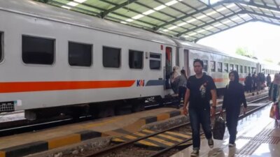 mulai-1-desember!-kai-daop-9-jember-ubah-jadwal-kereta,-pemesanan-tiket-desember-sementara-ditutup
