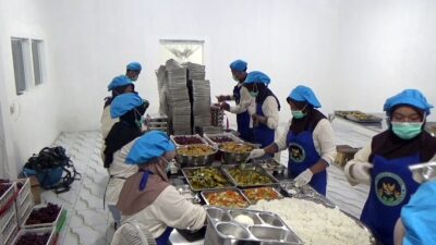 sppg-berkah-jaya-79-desa-kaligondo-jalankan-sesuai-sop-sekaligus-serap-50-tenaga-lokal-berkompeten