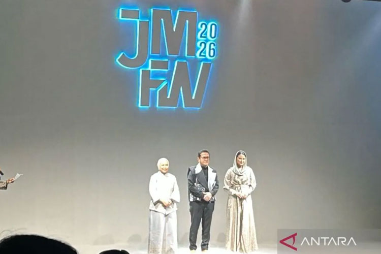 mendag-ri:-busana-muslim-indonesia-paling-diminati-negara-manca-–-times-banyuwangi