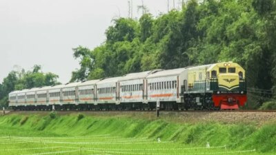 mulai-1-desember-2025,-jadwal-dan-pola-perjalanan-kereta-api-di-daop-7-madiun-berubah