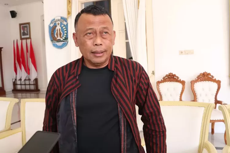 bupati-ponorogo-sugiri-sancoko-kena-ott-kpk,-kekayaan-rp-6,1-miliar-jadi-sorotan