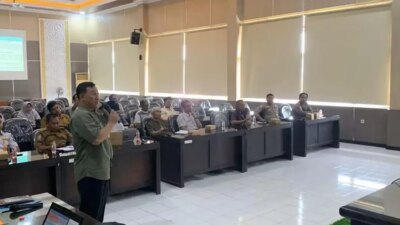 tol-probowangi-siap-rampung-akhir-2025!-ekonomi-bondowoso-diprediksi-melejit,-pdrb-bisa-tembus-rp10-triliun!