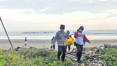 heboh!-jenazah-misterius-ditemukan-di-taman-nasional-alas-purwo,-kondisinya-membusuk