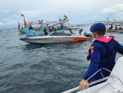 Satpolairud Kawal Gebyar Petik Laut Banyuwangi 2025! Laut Tenang, Tradisi Maritim Berlangsung Meriah dan Aman
