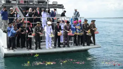 kenang-jasa-pahlawan,-gelar-tabur-bunga-di-selat-bali