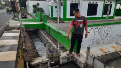 diduga-terpeleset-saat-mencuci,-warga-kabat-ditemukan-meninggal-di-sungai