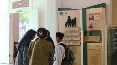 museum-pendidikan-surabaya,-ruang-yang-menghubungkan-pendidikan-dari-masa-ke-masa-–-times-banyuwangi