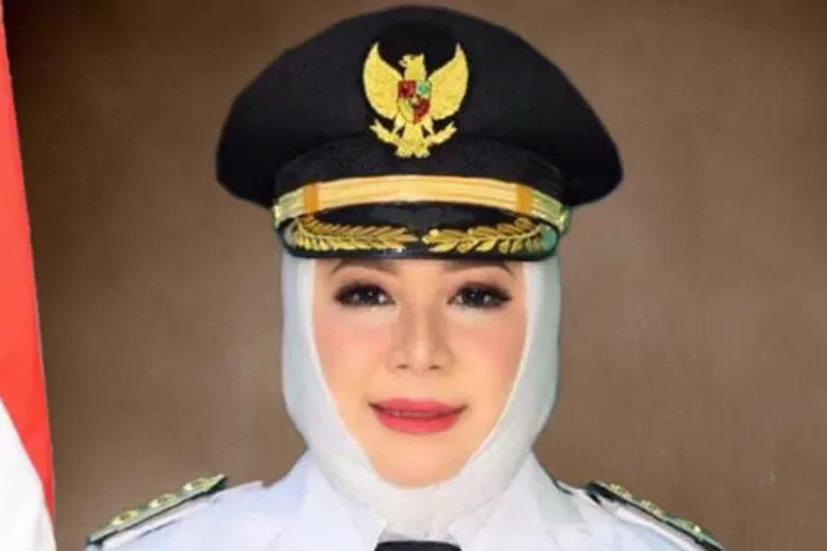 gubernur-khofifah-tunjuk-lisdyarita-jadi-plt-bupati-ponorogo-usai-bupati-sugiri-ditangkap-kpk