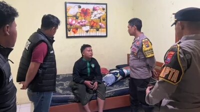 respons-cepat-polresta-banyuwangi-tangani-remaja-linglung-di-jalan-ahmad-yani