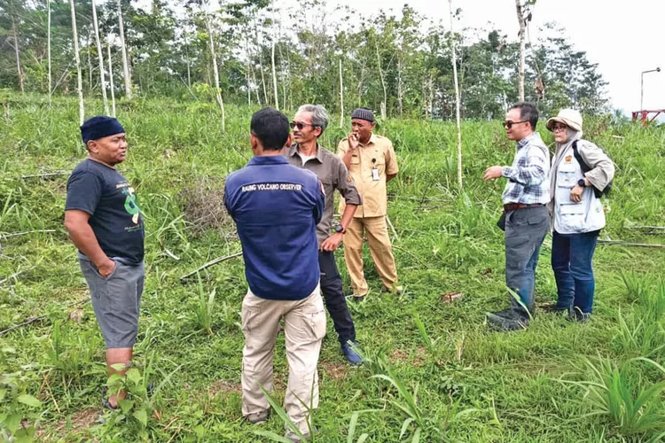 pantau-gunung-raung-lebih-akurat!-ppga-tambah-sensor-di-banyuwangi,-jember,-dan-bondowoso