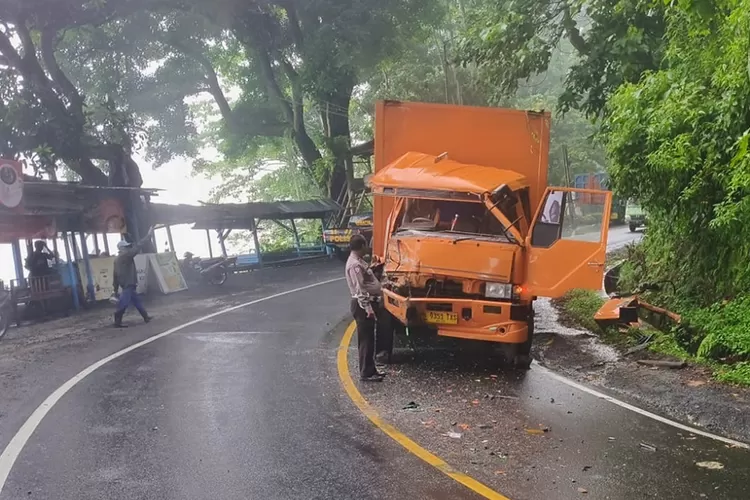 waspada!-jalur-gumitir-banyuwangi-jember-diberlakukan-sistem-buka-tutup,-ini-titik-rawan-macetnya!