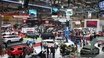 target-750-ribu-mobil-nasional-dinilai-tak-realistis,-pengamat-sarankan-revisi-–-times-banyuwangi