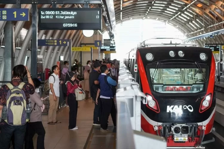skytrain-bogor–dukuh-atas,-investasi-baru-untuk-feeder-lrt-jabodebek-–-radar-banyuwangi