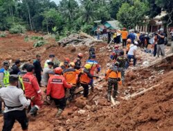 BREAKING! Kepala BNPB Meluncur ke Lokasi Longsor Cilacap: 20 Warga Hilang, Operasi SAR Dikebut