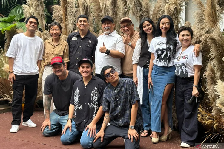 indro-bongkar-alasan-di-balik-terpilihnya-desta-sebagai-dono-warkop-–-times-banyuwangi