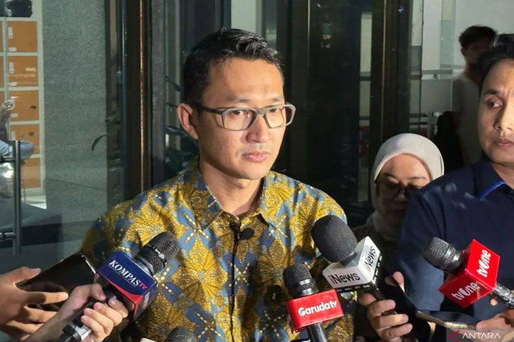 kpk-telaah-putusan-mk-soal-wajib-mundur-bagi-anggota-polri-–-times-banyuwangi