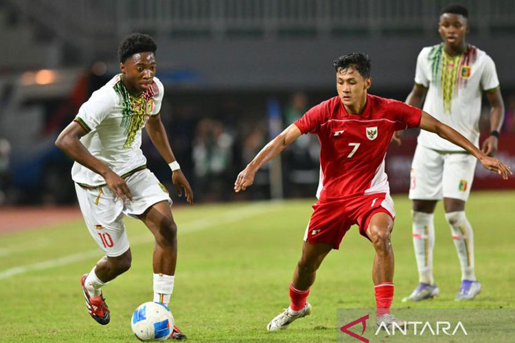 indra-sjafri:-timnas-indonesia-u-22-saat-ini-berbeda-dari-era-vanenburg-–-times-banyuwangi