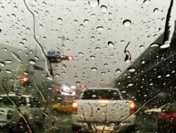 BMKG Peringatkan Banyuwangi Dilanda Cuaca Ekstrem Sepekan, Waspada Hujan Lebat, Angin Kencang, hingga Longsor!