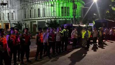 polresta-banyuwangi-dan-tni-gelar-patroli-gabungan-skala-besar-jaga-keamanan-akhir-pekan