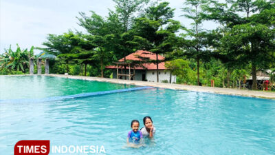 menikmati-kesegaran-kolam-renang-bernuansa-alam-di-wagos-gresik-–-times-banyuwangi