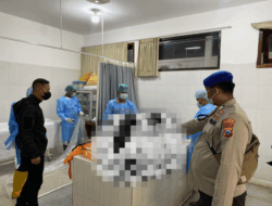 Satpolairud Polresta Banyuwangi Evakuasi Jenazah Penyelam Kehabisan Oksigen di Perairan Pulau Mungsing