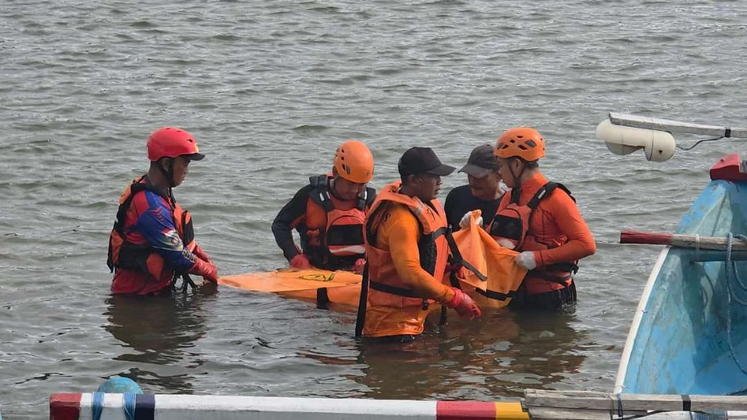 pria-hanyut-di-perairan-pantai-patuk-banyuwangi,-ditemukan-sudah-tidak-bernyawa