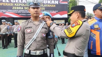 ratusan-petugas-mulai-‘geruduk’-jalanan-banyuwangi!-operasi-zebra-semeru-2025-resmi-dimulai,-siap-sikat-pelanggar!