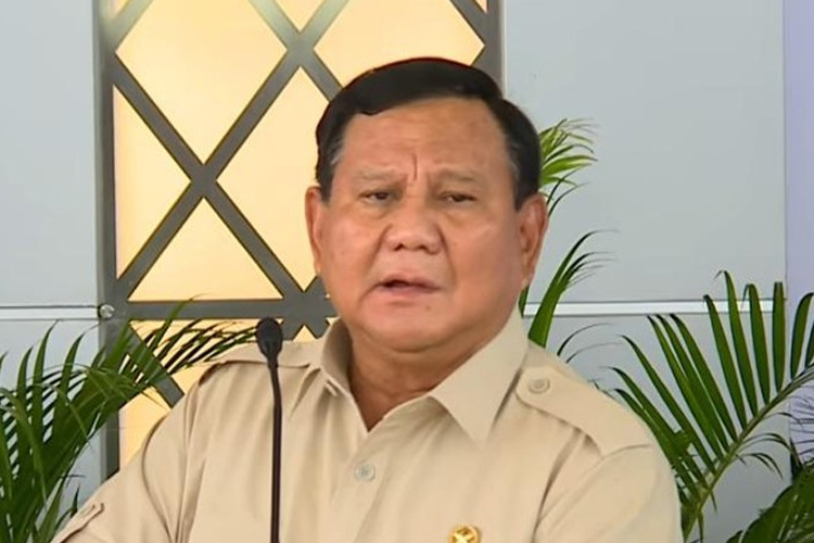 prabowo-perketat-pengawasan-program-makan-gratis-usai-muncul-keluhan-kesehatan-siswa-–-times-banyuwangi