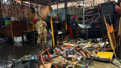 percikan-api-dari-kompor-picu-kebakaran-gudang-penyimpanan-di-banyuwangi