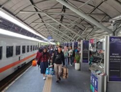 Dampak Anjlokan Kereta Api Aksa Cargo, Daftar Keterlambatan dan Upaya Normalisasi KAI