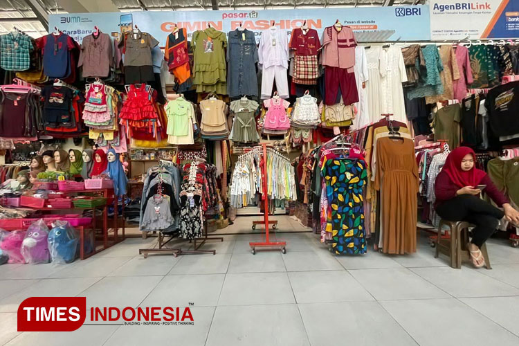 ekonomi-sulit-retribusi-melejit,-pedagang-pasar-di-banyuwangi-menjerit-–-times-banyuwangi